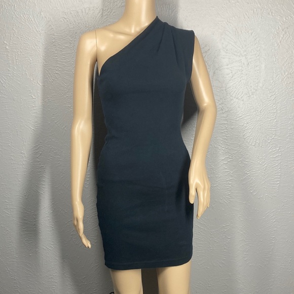 American Apparel Dresses & Skirts - American Apparel Black One Shoulder Bodycon Mini Dress Women's Size XS/S